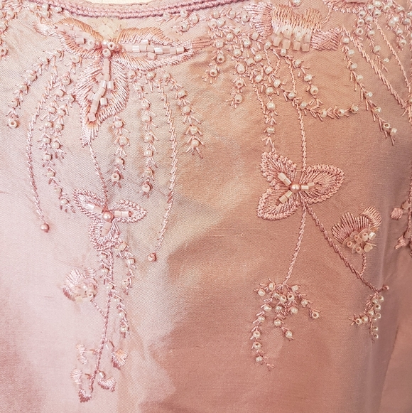 Elegant Pink Dress with Embroidered Jacket - Picture 10 of 14